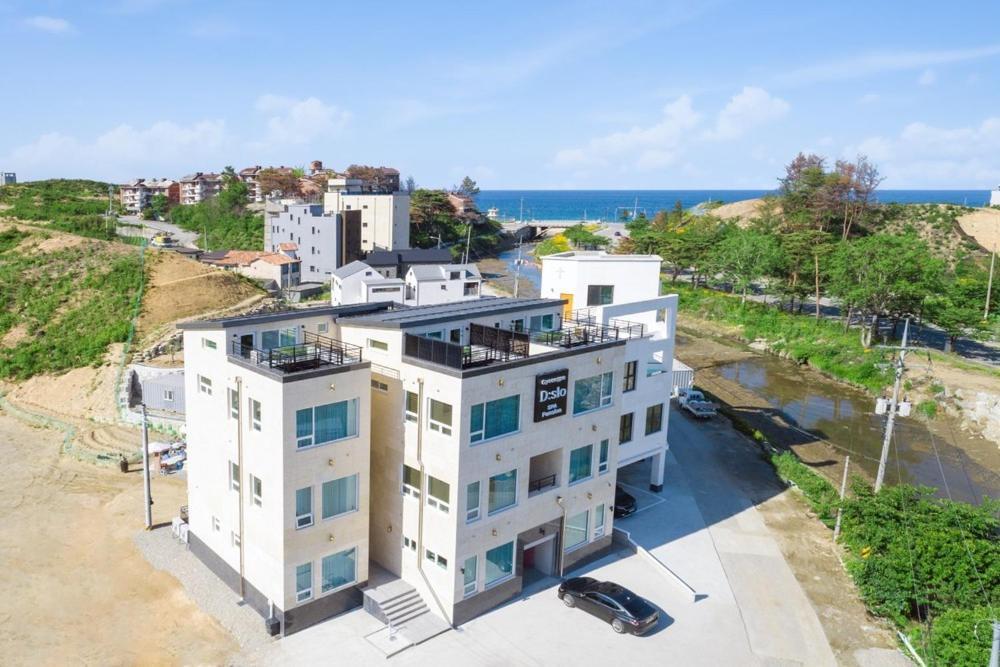 Gangneung Dislo Hotel Kültér fotó